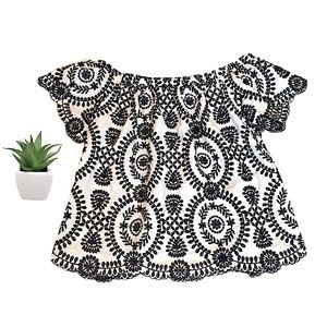 Entro boho off-the-shoulder embroidered navy and white top, size S